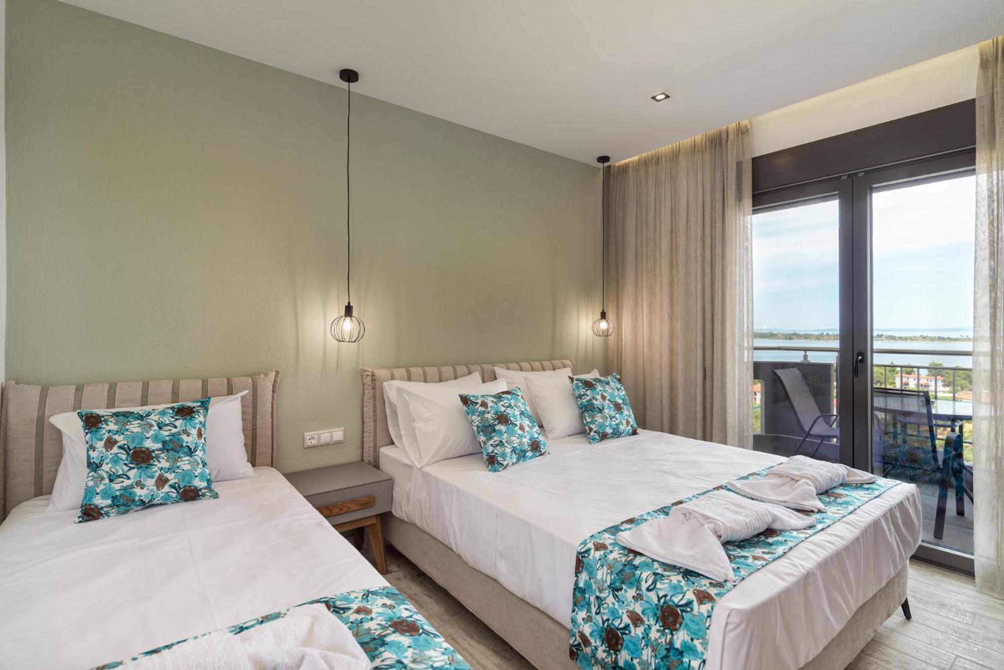 Thea Luxury Apartments ブアブロウ エクステリア 写真